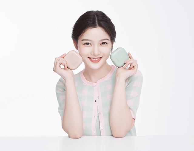 Laneige Neo Cushion Matte SPF 42 PA+++ with 15ml Foundation (3 Colors), Beige