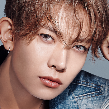 Elevate Your Style with Stunning 1 Day Colored Lenses