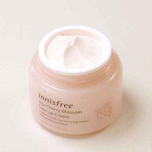 [Innisfree] Dewy glow tone-up cream - with Jeju cherry blossom 50ml-Cream-Innisfree-50ml-Luxiface