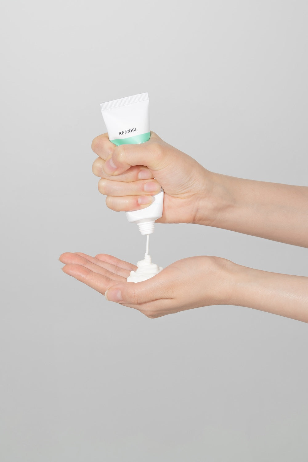 [Dr.petit] Reanhu Exosome-Cica Calming Sunscreen 50ml image 11