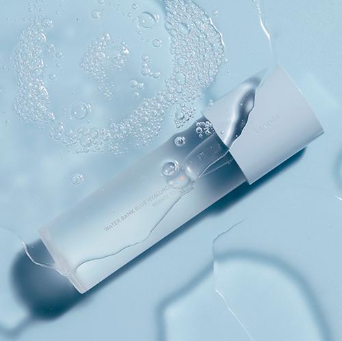 [Laneige] Water Bank Blue Hyaluronic Essence Toner 160ml (for Normal to Dry skin)-Luxiface.com