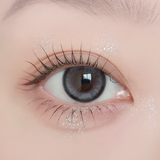 [Qrsessed] 1 Day Colored Contact Lens - Runway Gray 0.00 (10 pcs)-Luxiface.com