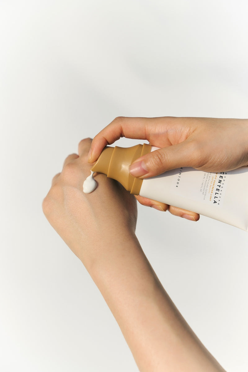 [Skin1004] Madagascar Centella Air-Fit Suncream Light 50ml-Luxiface.com