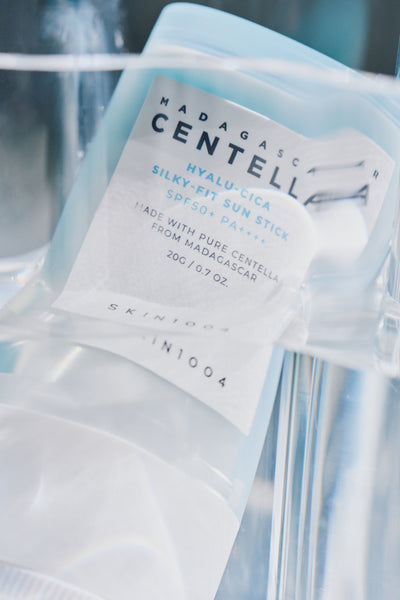 [Skin1004] Madagascar Centella Hyalu-Cica Silky Fit Sun Stick - 2 Size-Luxiface.com
