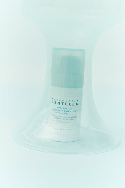 [Skin1004] Madagascar Centella Hyalu-Cica Silky Fit Sun Stick 7g-Luxiface.com