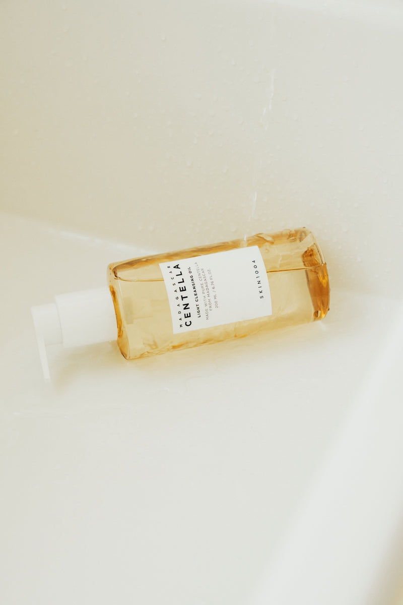 [Skin1004] Madagascar Centella Light Cleansing Oil - 2 Size-Luxiface.com