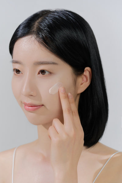 [Skin1004] Madagascar Centella Tone Brightening Tone-Up Sunscreen 50ml-Luxiface.com